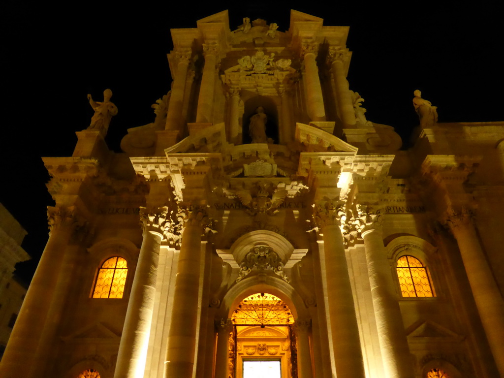 Facade of the Duomo di Siracusa cathedral, by night