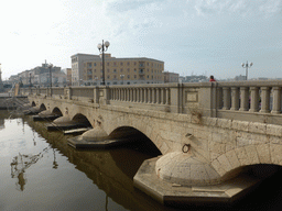 The Ponte Umbertino bridge from Ortygia to the mainland