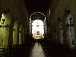 Nave, apse and altar of the Duomo di Siracusa cathedral