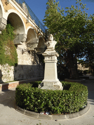 Bust at the south side of the Foro Vittorio Emanuele II street