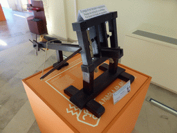 Scale model of a ballista at the Museo di Archimede museum