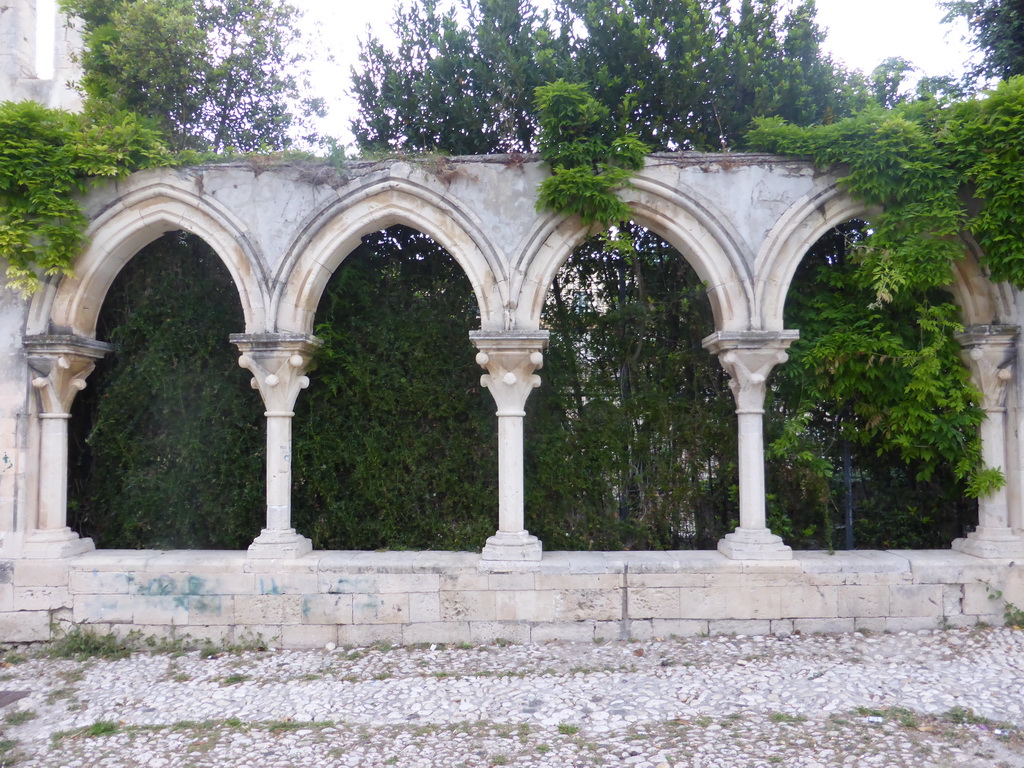 Arched windows at the south side of the Chiesa di San Giovanni alle Catacombe church