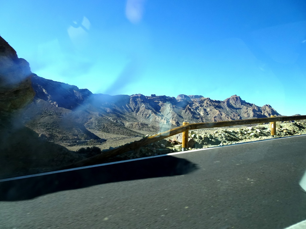 The Roques de García rocks, viewed from the rental car on the TF-21 road on the south side of the Teide National Park