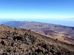 The east side of the Cañadas del Teide crater, viewed from the La Rambleta viewpoint