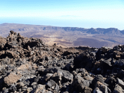 The east side of the Cañadas del Teide crater and the island of Gran Canaria, viewed from the La Rambleta viewpoint