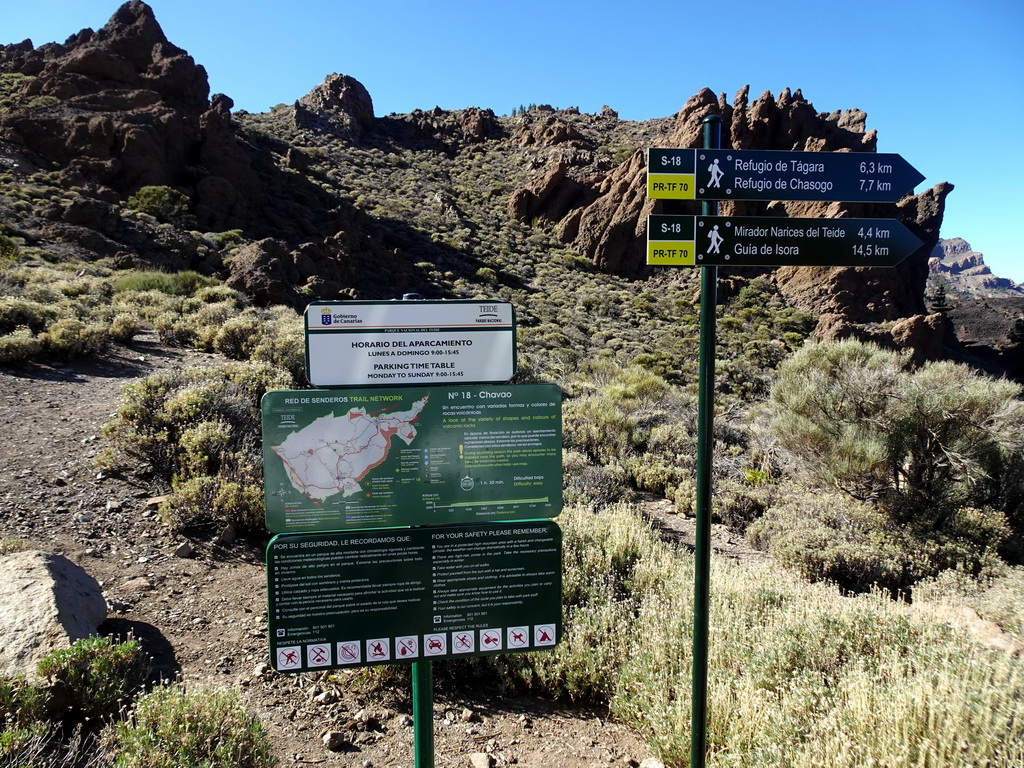 Map and signs of walking routes at Mount Teide, at the parking lot of the Ethnographic Museum Juan Évora