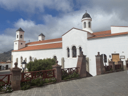 The south side of the Parroquia de Nuestra Señora del Socorro church, viewed from the Callejón Rincón de Néstor Álamo street