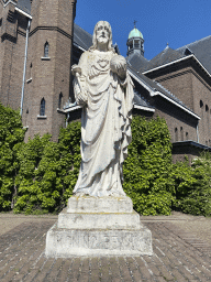 Statue at the southwest side of the Sint-Willibrorduskerk church