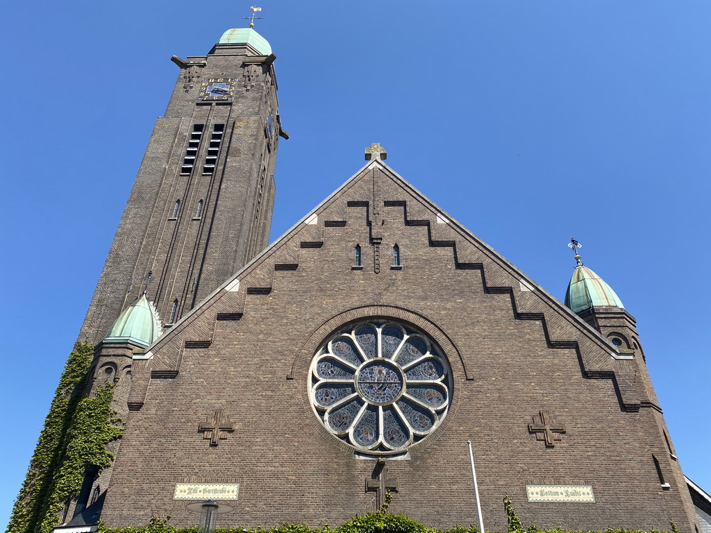 West facade and tower of the Sint-Willibrorduskerk church