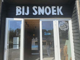 Front of the Bij Snoek shop at the Zwarte Dijk street