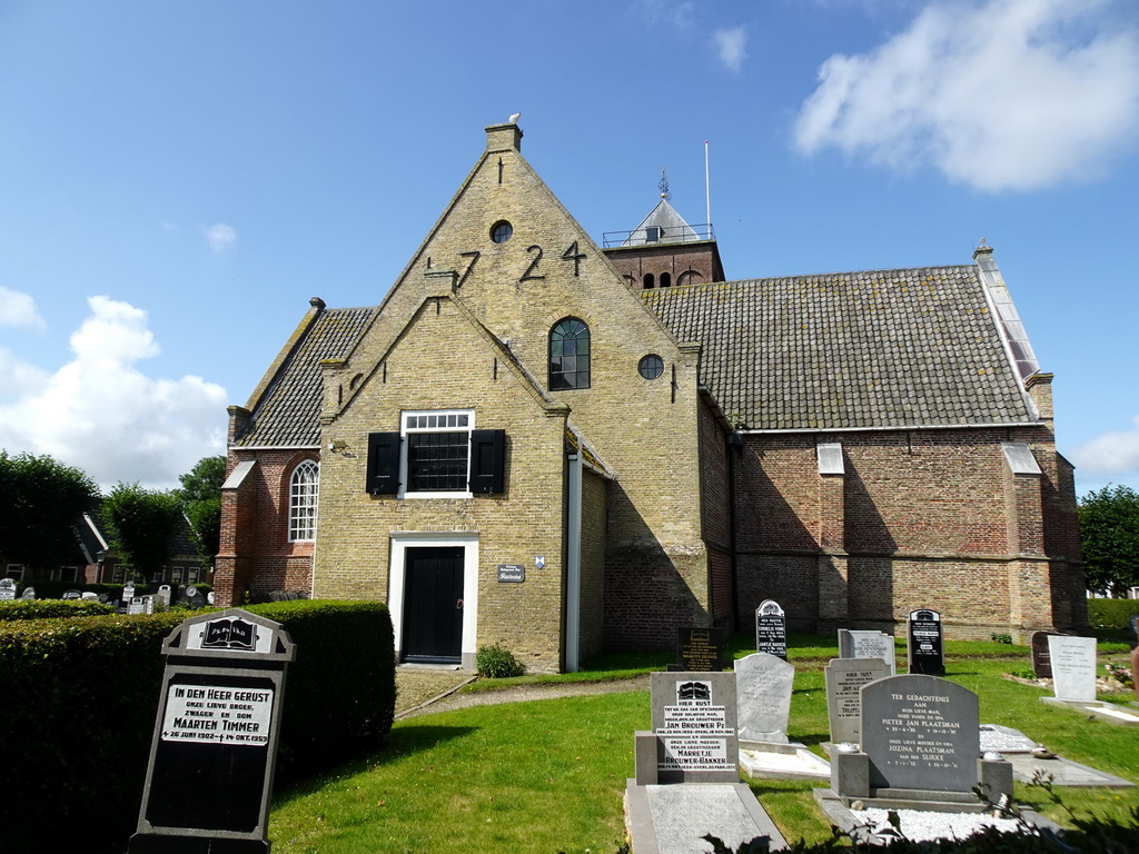 Front of the Maartenskerk church at the Kerkstraat street at Oosterend