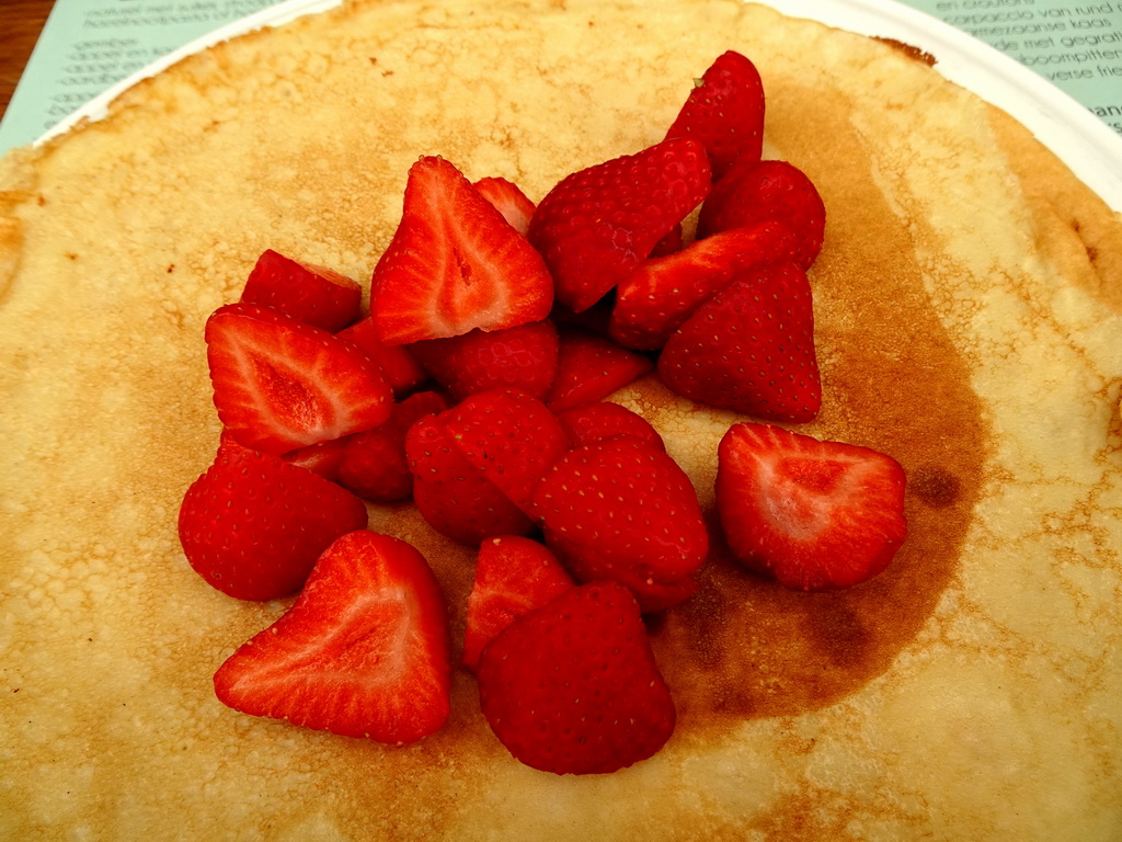 Pancake with strawberries at the Strends End restaurant at Oosterend