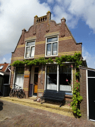 Front of a house at the Verlorenkost street at Oosterend