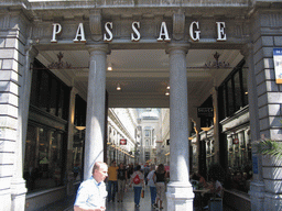Entrance to the Passage shopping mall at the corner of the Gravenstraat and Kettingstraat streets