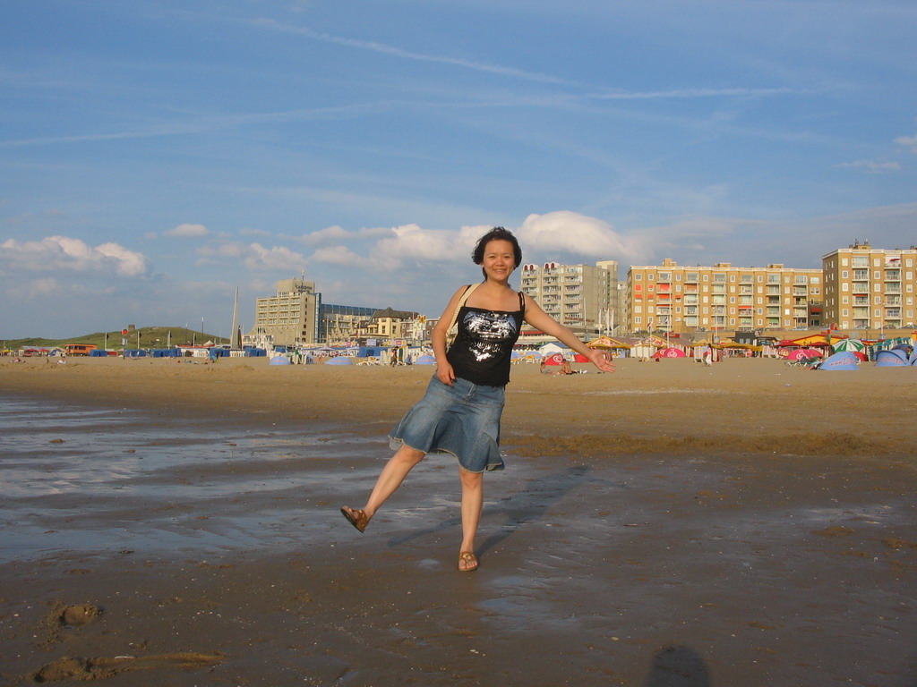 Miaomiao at the beach of Scheveningen