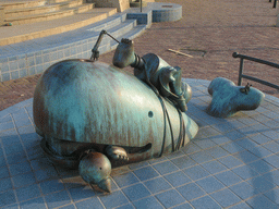 Statue at the Strandweg street of Scheveningen