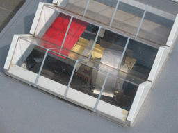 thehague_1_172 - 190 kb - 1024x768 - Scale model of a roof window at the Madurodam miniature park Scale model of a roof window at the Madurodam miniature park