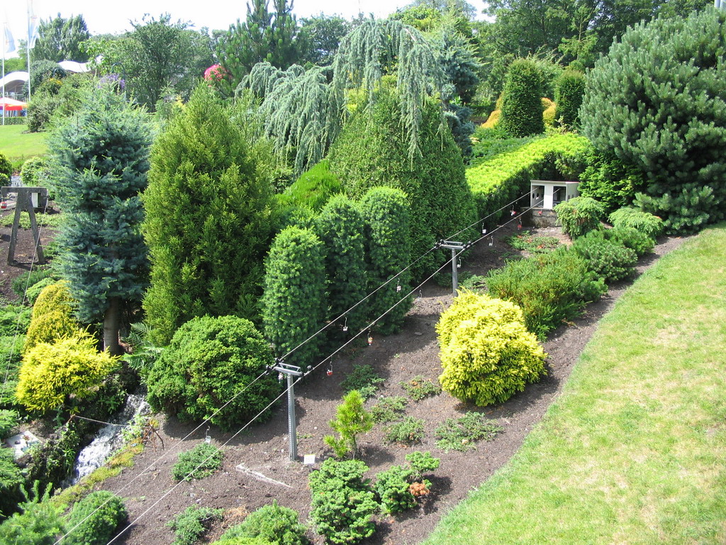 Scale model of a cable lift at the Madurodam miniature park