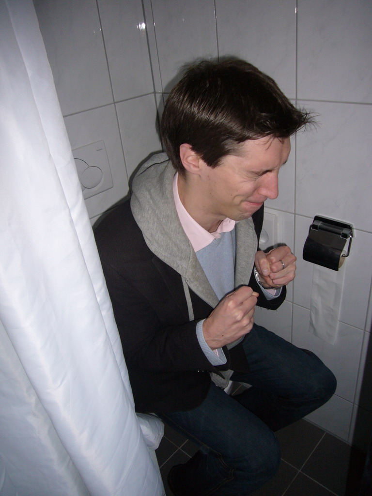 Tim at the toilet in our room of the Aquarius Hotel