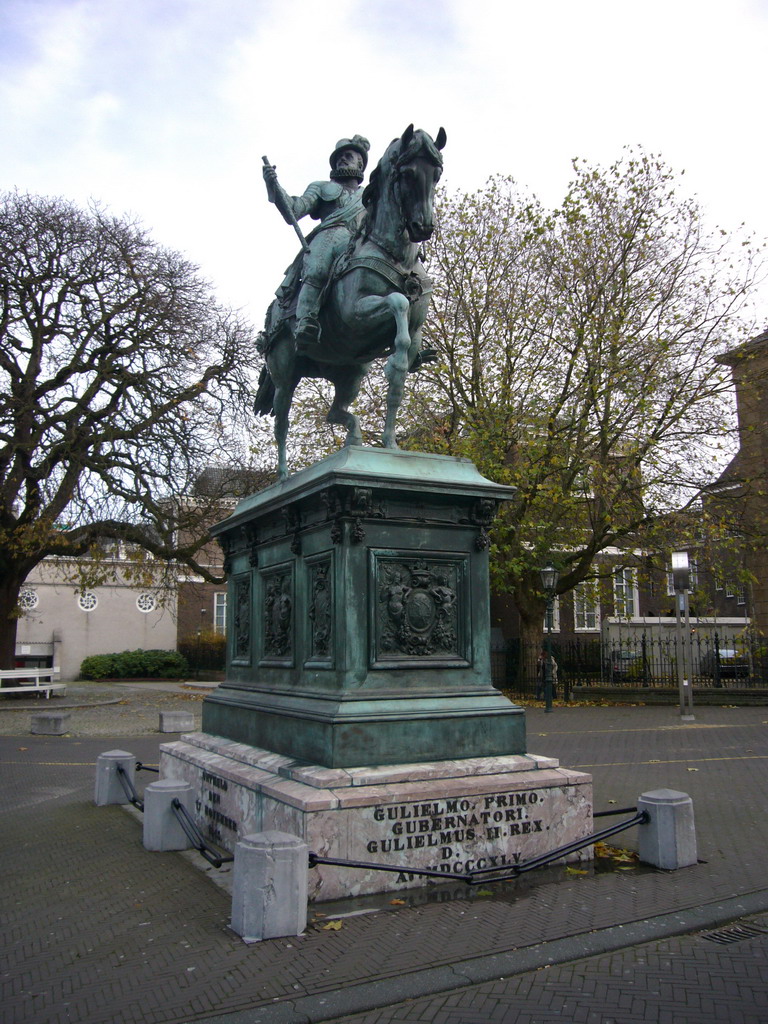 Statue of Willem van Oranje