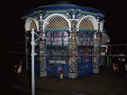 Scale model of The Sting Coffée building at the Dagelijkse Groenmarkt square of The Hague at the Madurodam miniature park, by night