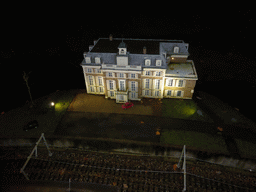 Scale model of the Huys Clingendael building at the Madurodam miniature park, by night