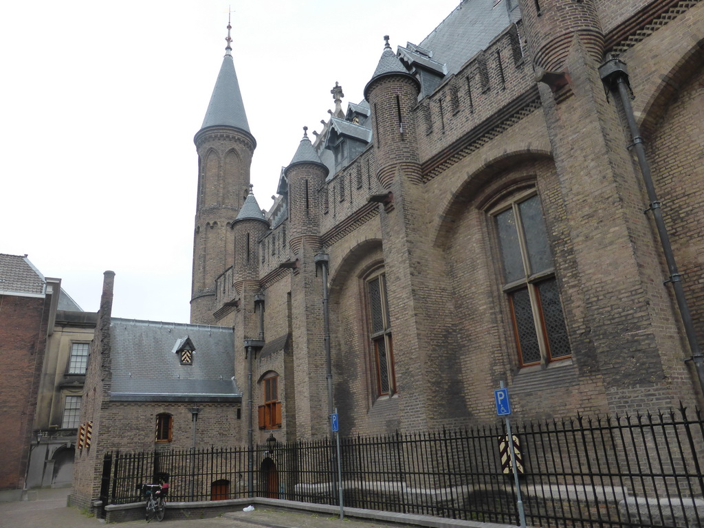 Southeast side of the Ridderzaal building, with the entrance, at the Binnenhof square