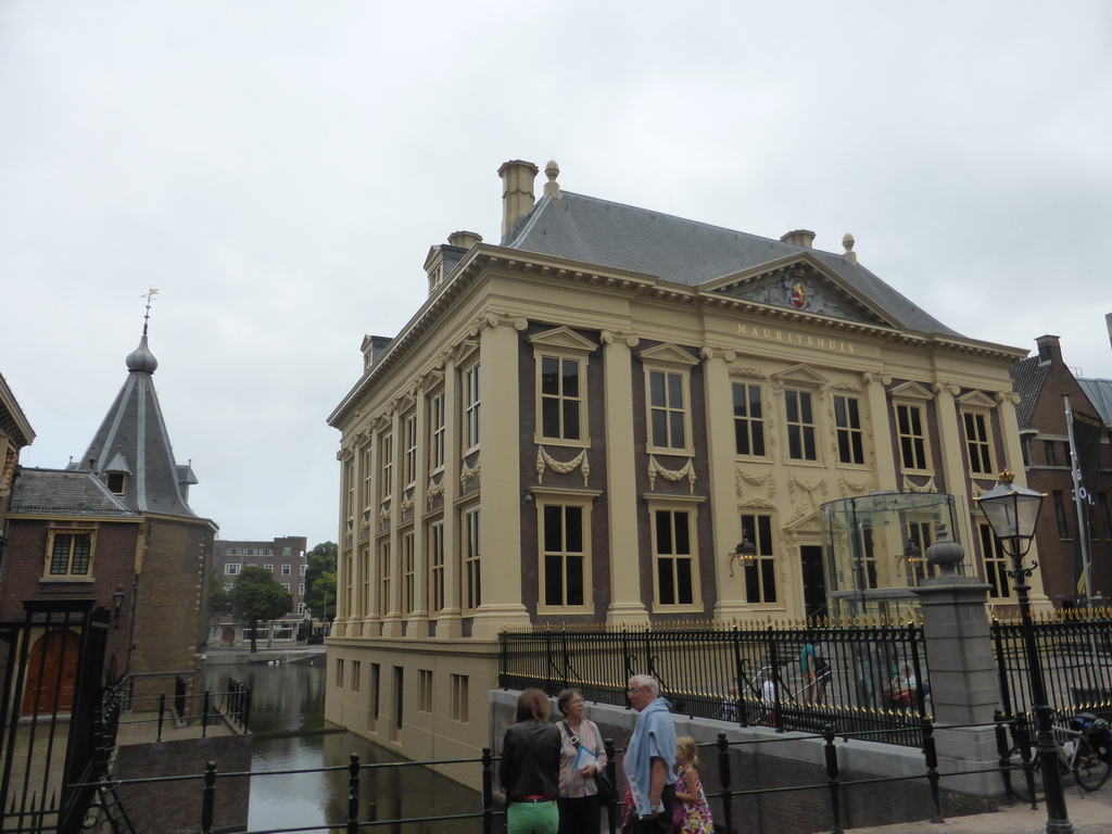 Front of the Mauritshuis museum and the Torentje tower of the Binnenhof buildings