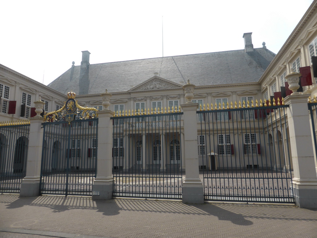 Front of the Paleis Noordeinde palace at the Noordeinde street