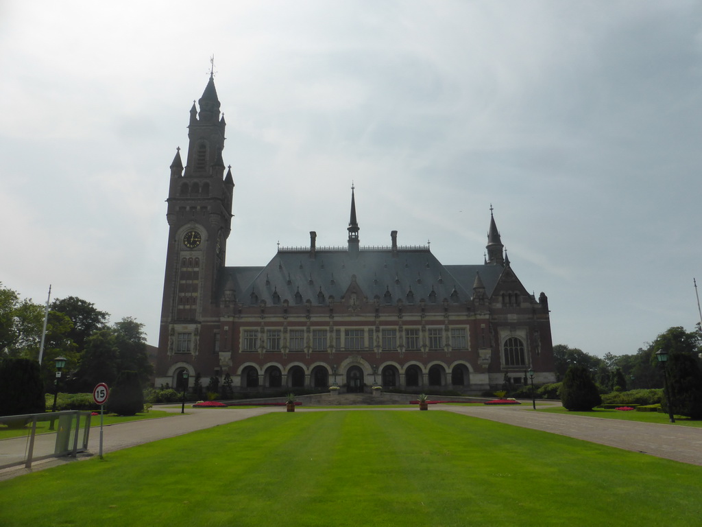 Front of the Peace Palace and its front garden