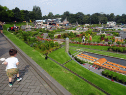 Max at the south road of the Madurodam miniature park, with a view on the west side of the park
