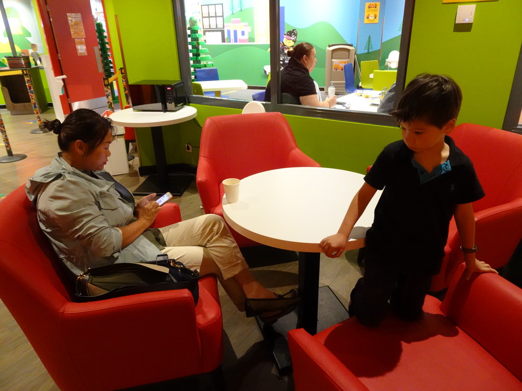 Miaomiao and Max at the Café at the Legoland Discovery Centre