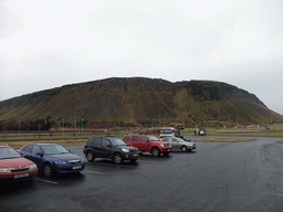 thingvellir_1_006 - 194 kb - 1024x768 - View on Mount Úlfarsfell from a parking place at Mosfellsbær View on Mount Úlfarsfell from a parking place at Mosfellsbær