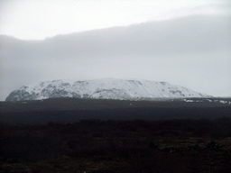 Mountains on the northeast side of Þingvellir National Park