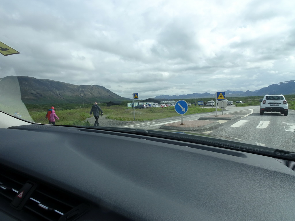 The Thingvellir Tourist Information Centre at the crossing of the Þingvallavegur road and the Uxahryggjavegur road, viewed from the rental car