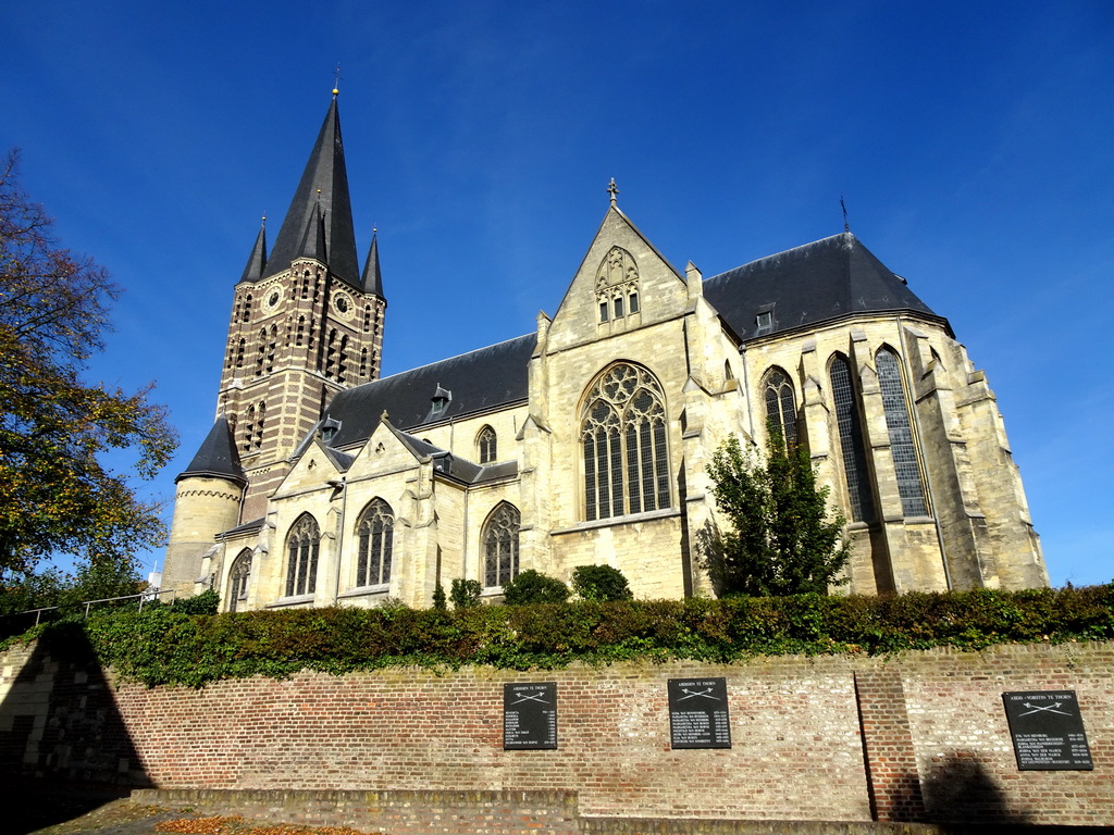 The south side of the Sint-Michaëlskerk church, viewed from the inner square of the Thorn Abbey