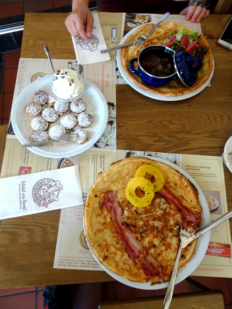 Pancakes and poffertjes at the Pannekoekenbakker restaurant