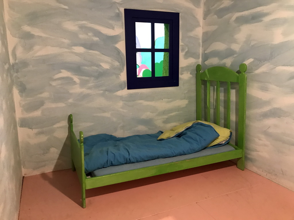 Bed in the home of Kikker at the `Kikker is hier!` exhibition at the second floor of the Natuurmuseum Brabant