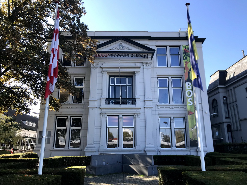 Front of the Natuurmuseum Brabant at the Spoorlaan street