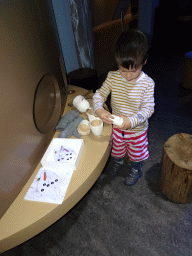 Max at the `Beleef Ontdek Samen: BOS` exhibition at the second floor of the Natuurmuseum Brabant