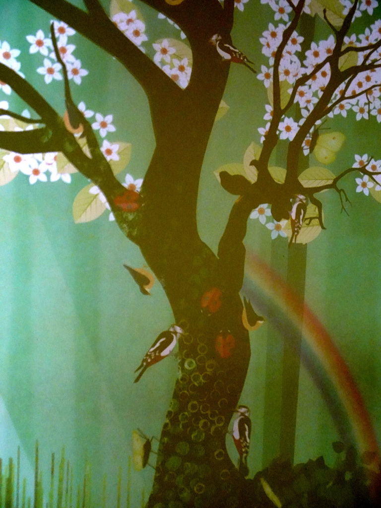 Projection of a tree and a rainbow at the `Beleef Ontdek Samen: BOS` exhibition at the second floor of the Natuurmuseum Brabant