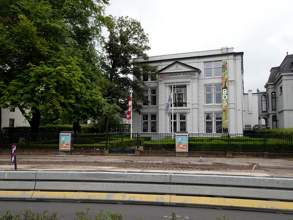 Front of the Natuurmuseum Brabant at the Spoorlaan street