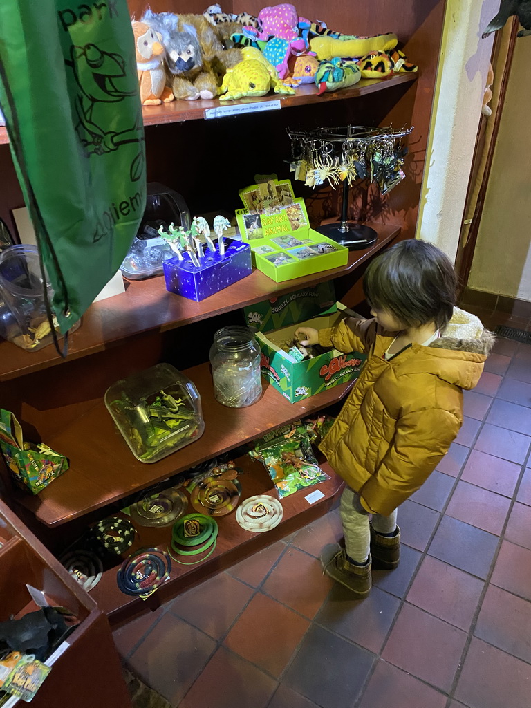 Max at the souvenir shop at the Ground Floor of the main building of the Dierenpark De Oliemeulen zoo