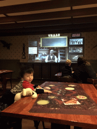 Max doing the pub quiz at the Witte Geit café at the `Jouw Brabant, mijn Brabant - een landschap vol herinneringen` exhibition at the first floor of the Natuurmuseum Brabant