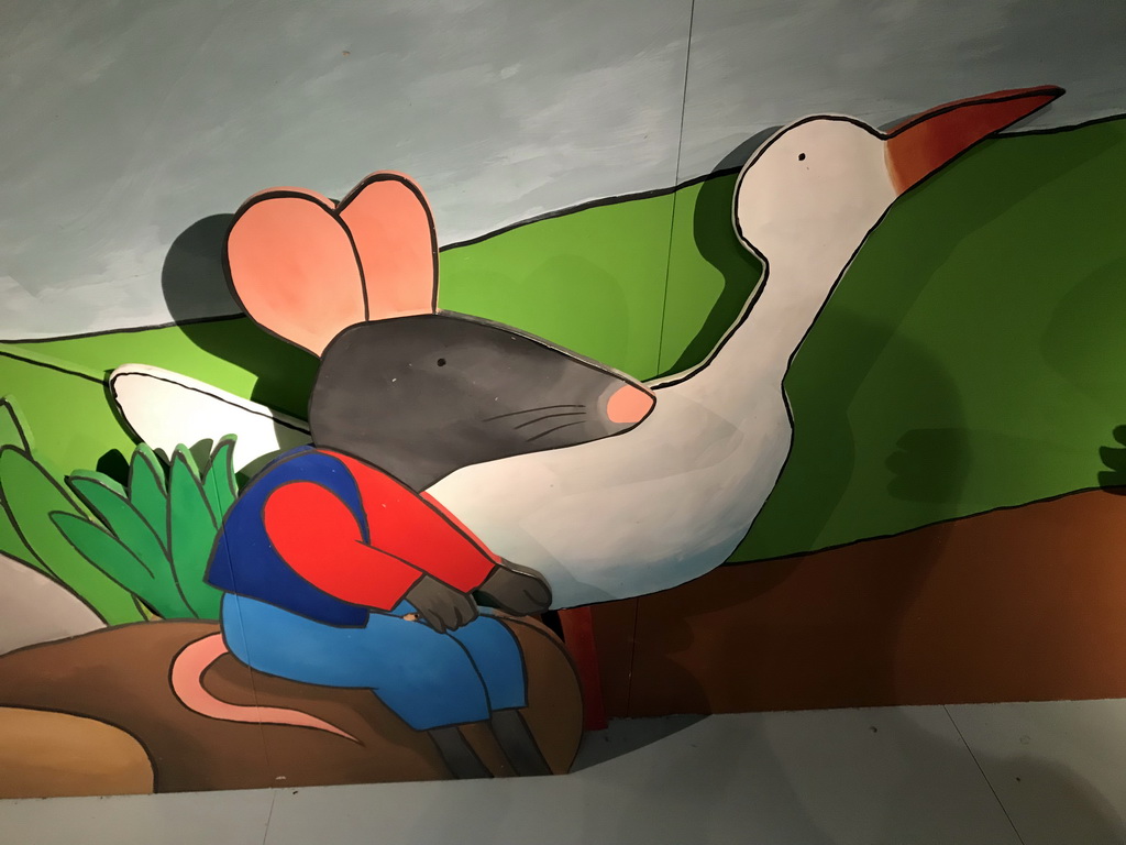 Rat and Eend at the `Kikker is hier!` exhibition at the second floor of the Natuurmuseum Brabant