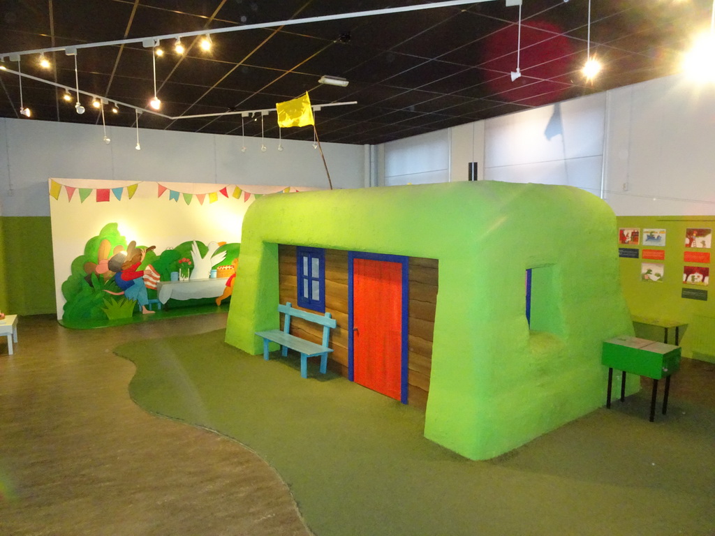 The home of Kikker at the `Kikker is hier!` exhibition at the second floor of the Natuurmuseum Brabant