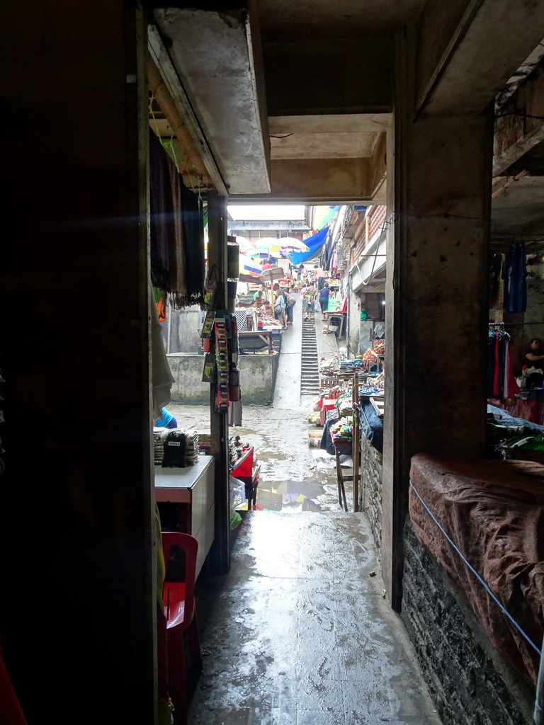 Alley and staircase at the Ubud Traditional Art Market