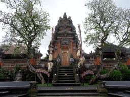 Front of the Pura Taman Saraswati temple