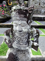 Statue at the Pura Taman Saraswati temple