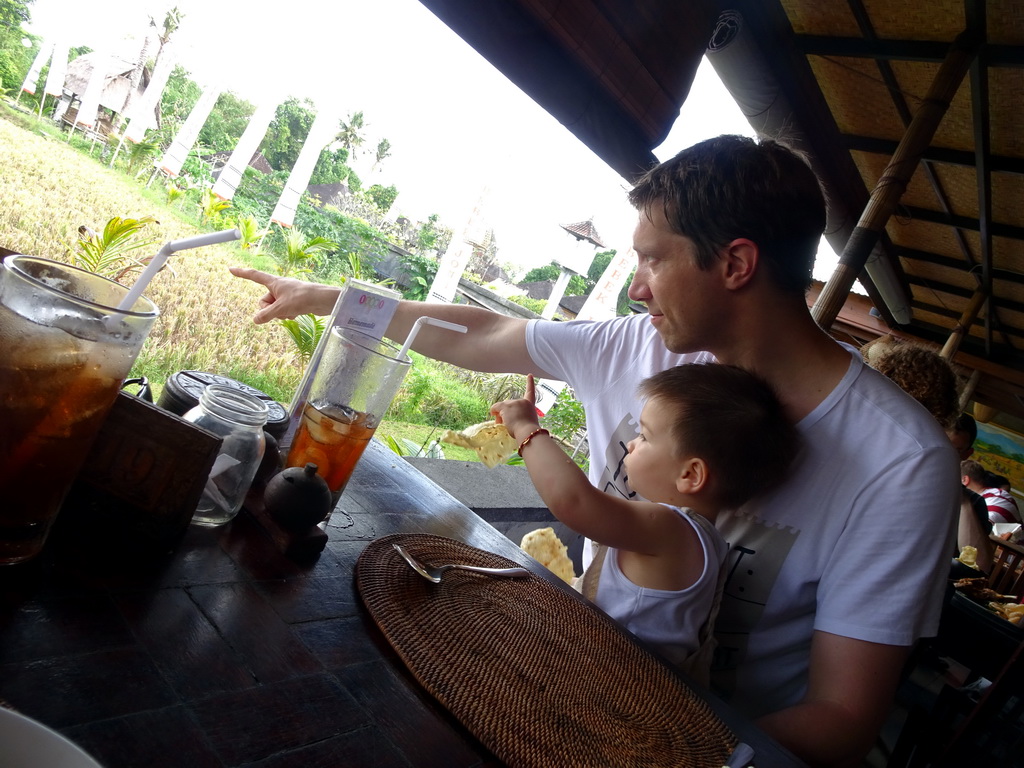 Tim and Max having lunch at the Bebek Joni Restaurant